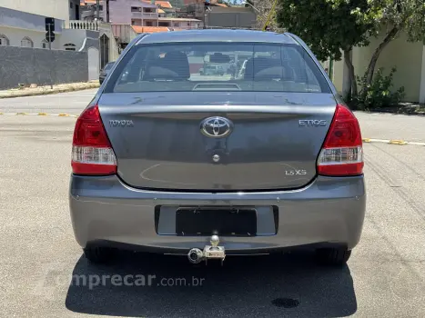 ETIOS 1.5 XS Sedan 16V