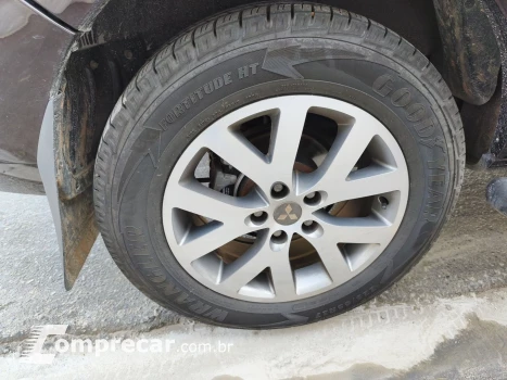 PAJERO TR4 2.0 4X4 16V 140CV FLEX 4P AUTOMÁTICO