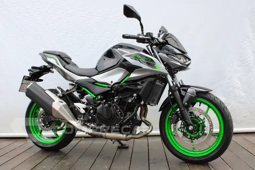 KAWASAKI Z500 SE