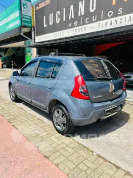 SANDERO 1.6 Vibe 8V