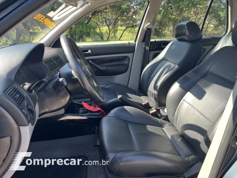 GOLF 2.0 MI 8V