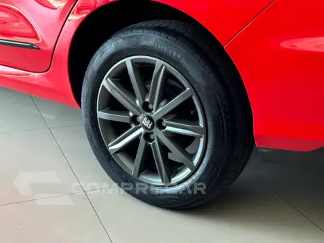 CRONOS DRIVE 1.3 8V Flex Aut.