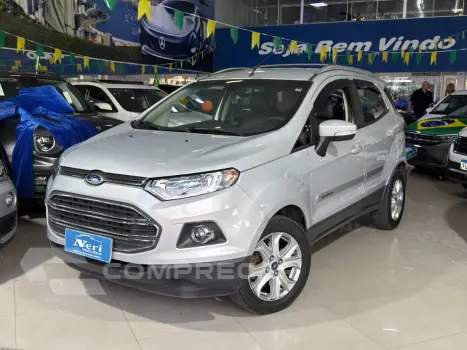FORD EcoSport TITANIUM 2.0 16V Flex 5p Aut. 4 portas