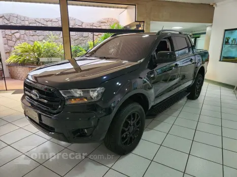 FORD Ranger 2.2 16V BLACK DIESEL CABINE DUPLA AUTOMÁTICO 4 portas