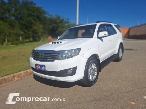 Hillux SW4 SRV 3.0 Automático