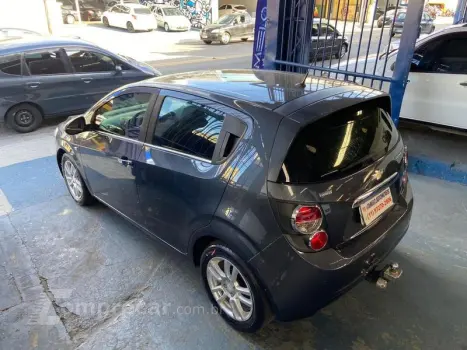 CHEV SONIC LTZ HB MT