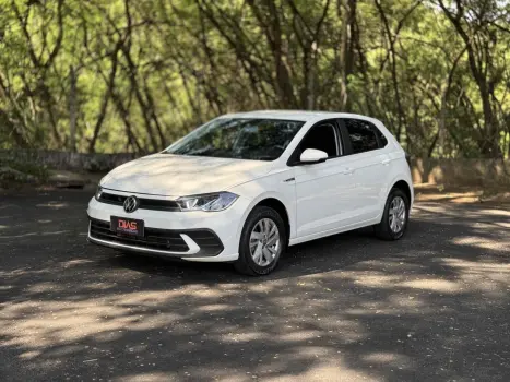 Volkswagen POLO 1.0 170 TSI COMFORTLINE AUTOMÁTICO 4 portas