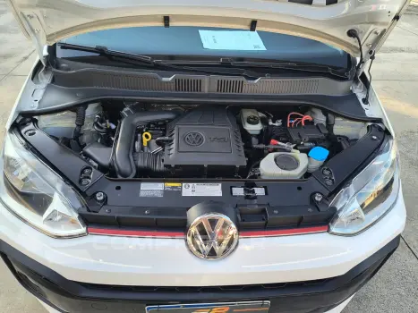 UP 1.0 TSI Move UP 12V