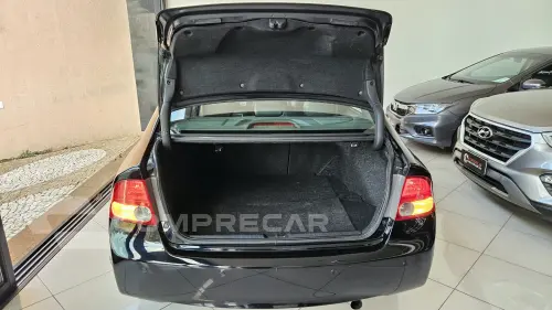 CIVIC 1.8 LXS 16V