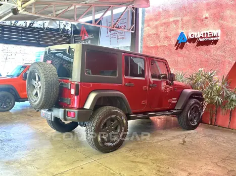 WRANGLER 3.6 UNLIMITED SPORT 4X4 V6 GASOLINA 4P AUTOMÁTICO