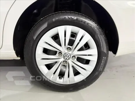 VOYAGE 1.0 12V MPI Totalflex