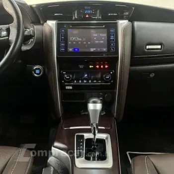 Hilux SW4 SRV 4x2 2.7 Flex 16V Aut.