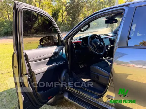 HILUX 2.8 D-4D TURBO DIESEL CD GR-S 4X4 AUTOMÁTICO