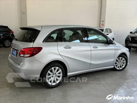 B 200 1.6 SPORT TURBO FLEX 4P AUTOMÁTICO