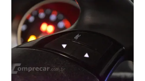 PUNTO - 1.8 SPORTING 16V 4P AUTOMATIZADO