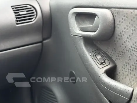Corsa Hatch Maxx 1.4 (Flex)