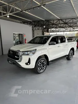 Toyota HILUX 2.8 SRX 4X4 CD 16V 4 portas