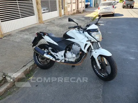 CB 300 R