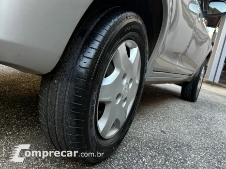 CELTA 1.0 MPFI LT 8V