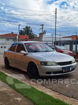 CHEVROLET VECTRA 2.2 MPFI CD 16V 4 portas