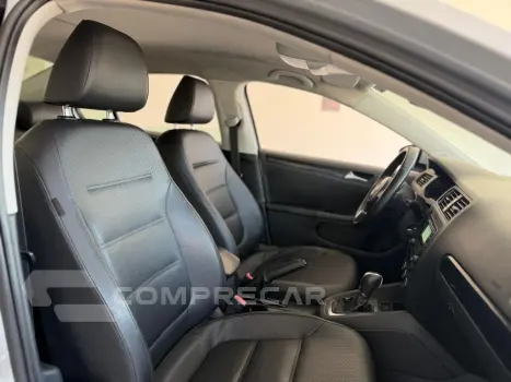 JETTA Comfortline 2.0 T.Flex 8V 4p Tipt.