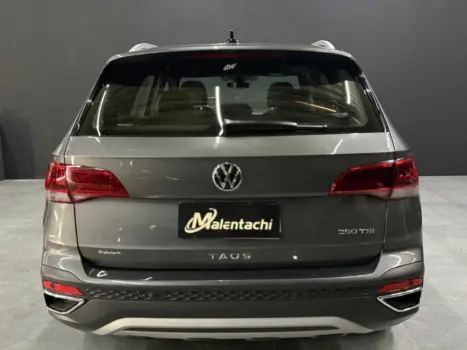 TAOS 1.4 250 TSI TOTAL FLEX HIGHLINE AUTOMÁTICO
