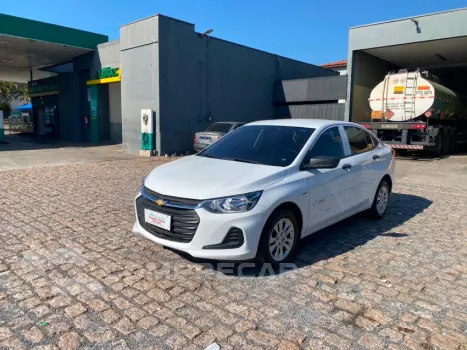 CHEVROLET ONIX 1.0 Turbo Plus 4 portas