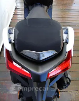 YAMAHA XMAX 250 CONNECTED ABS
