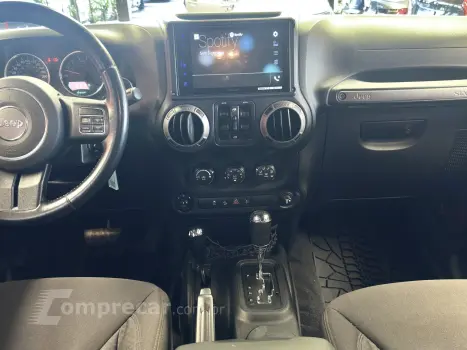 WRANGLER 3.6 UNLIMITED SPORT 4X4 V6 GASOLINA 4P AUTOMÁTICO