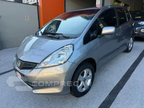 Honda Fit DX 1.4 Flex 16V 5p Mec. 4 portas