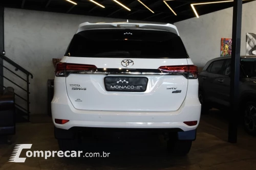 Hilux SW4 2.7 16V 4P FLEX SRV 7 LUGARES AUTOMÁTICO