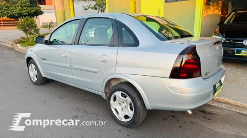 CORSA 1.4 MPFI Premium Sedan 8V