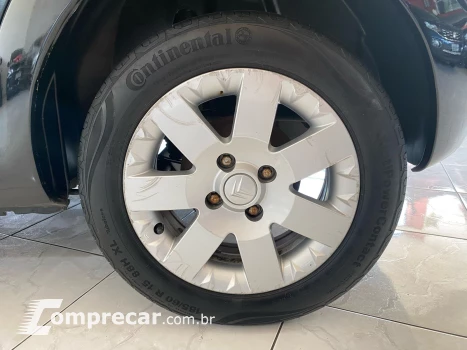 C3 1.6 I Exclusive 16V