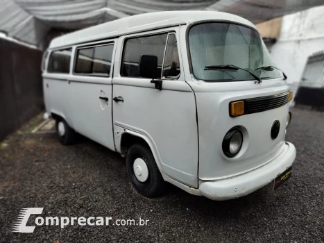 KOMBI 1.6 MI STD Lotação 8V