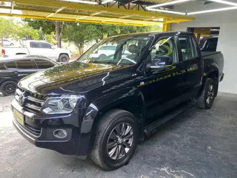 Volkswagen Amarok 2.0 16V 4X4 CABINE DUPLA  HIGHLINE TURBO INTERCOOLER 4 portas