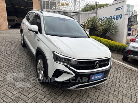 TAOS Comfortline 1.4 250 TSI Flex Aut.