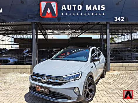 Volkswagen NIVUS 1.0 200 TSI Highline 4 portas