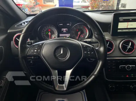 GLA 200 Advance 1.6/1.6 TB 16V Flex Aut.