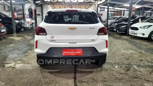 ONIX 1.0 TURBO LTZ