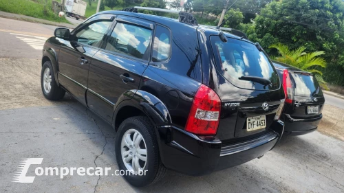 TUCSON 2.0 GL 2WD 16V