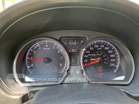 Versa 1.6 16V Flex Sv 4P Manual