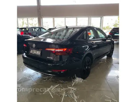 JETTA 1.4 250 TSI TOTAL FLEX COMFORTLINE TIPTRONIC