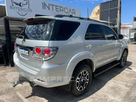 HILUX SW4 3.0 SRV 4X4 7 Lugares 16V Turbo Intercooler