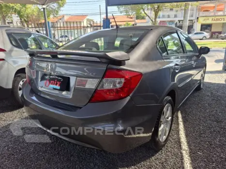 CIVIC - 1.8 EXS 16V 4P AUTOMÁTICO