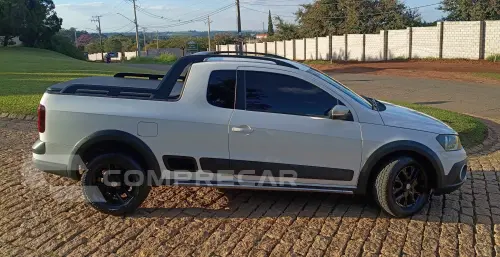 Saveiro Cross