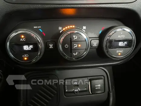 RENEGADE 1.8 16V Longitude