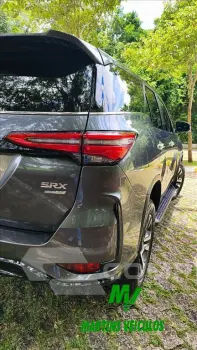 HILUX SW4 2.8 D-4D TURBO DIESEL SRX 4X4 AUTOMÁTICO