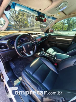 Hilux Caminhonete 2.8 16V SRX 4X4 DIESEL CABINE DUPLA AUTOMÁ