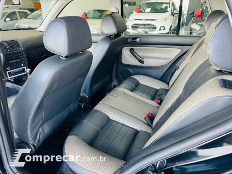 GOLF 1.6 MI SPORTLINE 8V FLEX 4P MANUAL