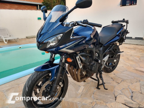 Yamaha FAZER 600 FZ6 S